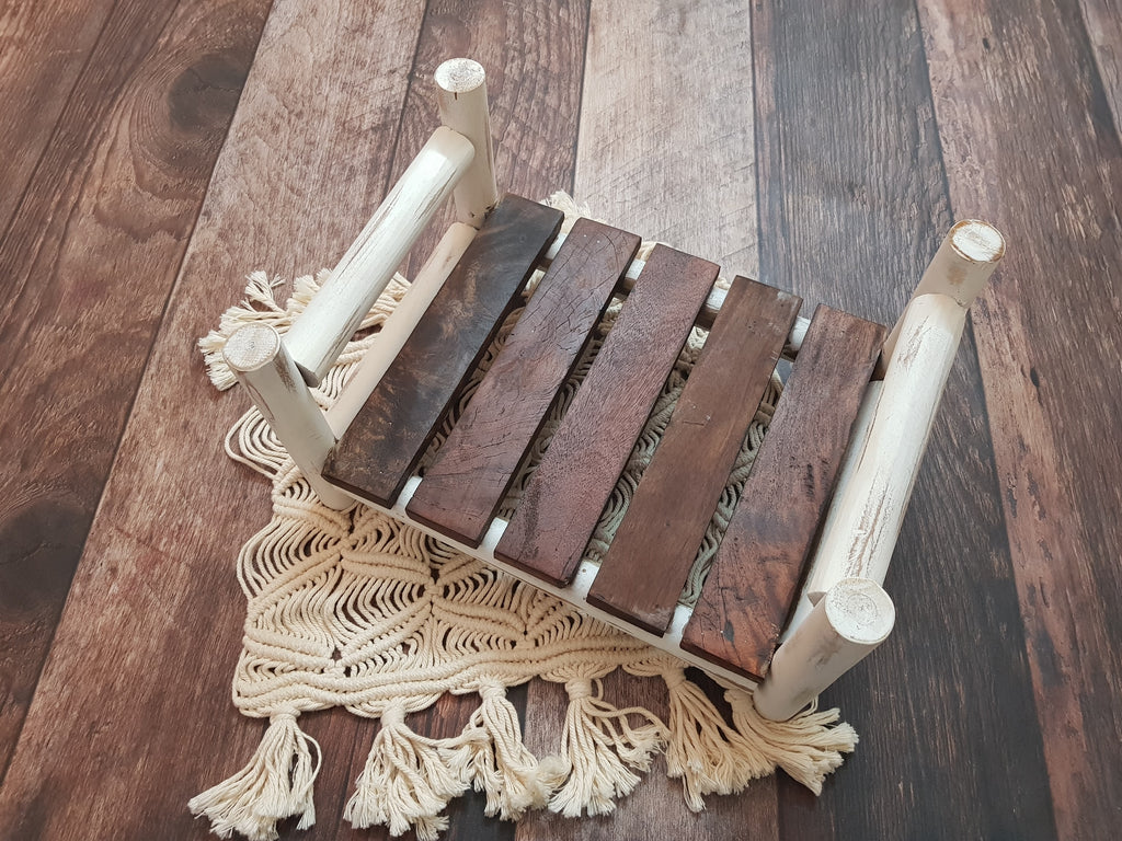 BBPW33 Newborn Bed